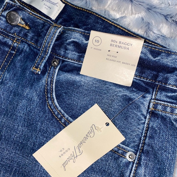 Universal Thread 90s Baggy Bermuda in Deep Blue - Picture 4 of 9